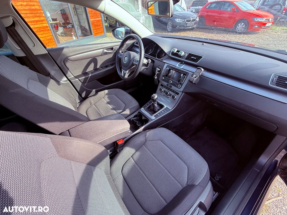Volkswagen Passat 2.0 TDI BlueMotion Tehnology Comfortline - 10