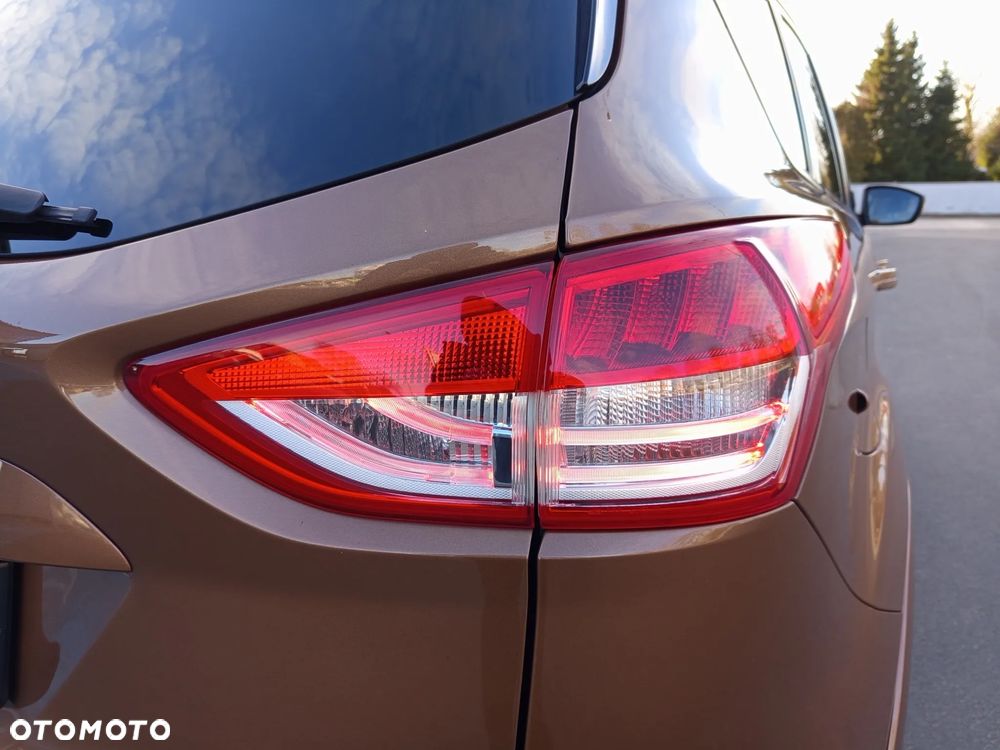 Ford Kuga 2.0 TDCi 4WD Titanium - 34