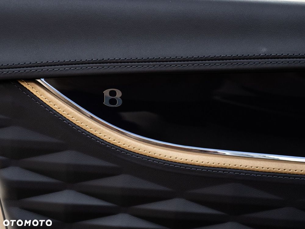 Bentley Flying Spur - 28