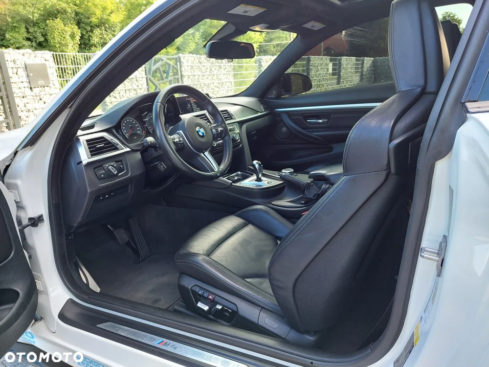 BMW M4 - 4