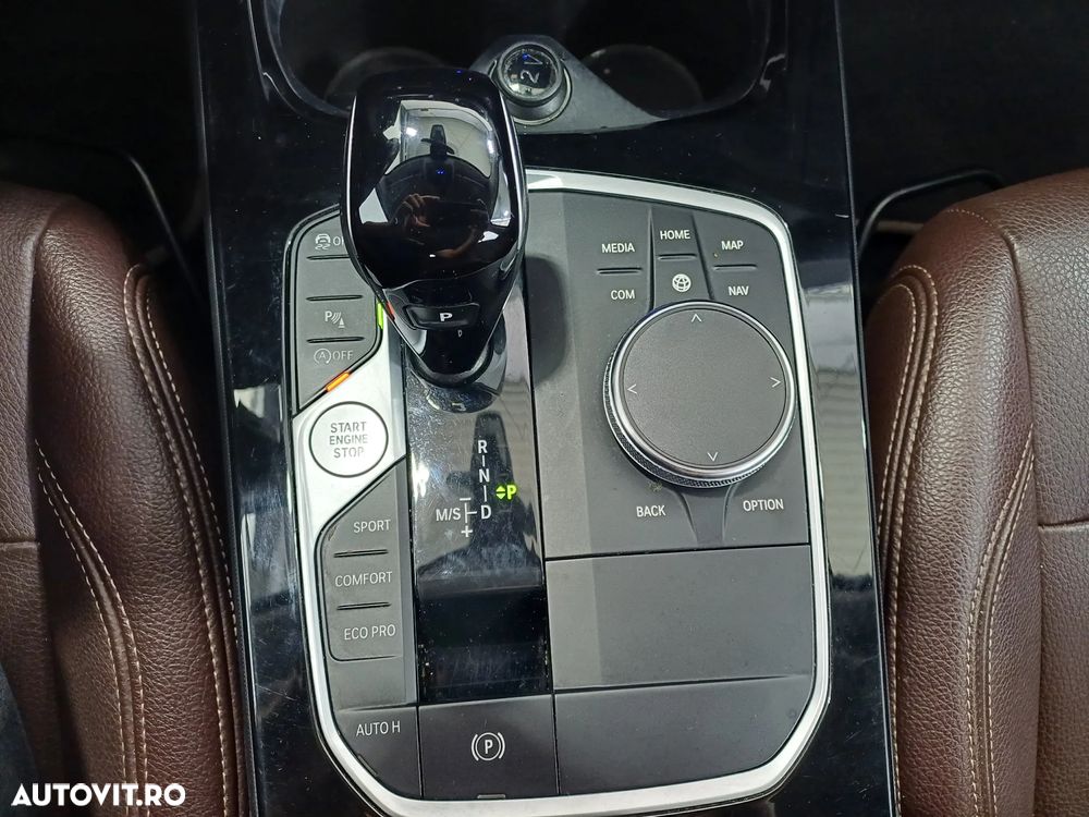 BMW Seria 1 118i Aut. Luxury Line - 16