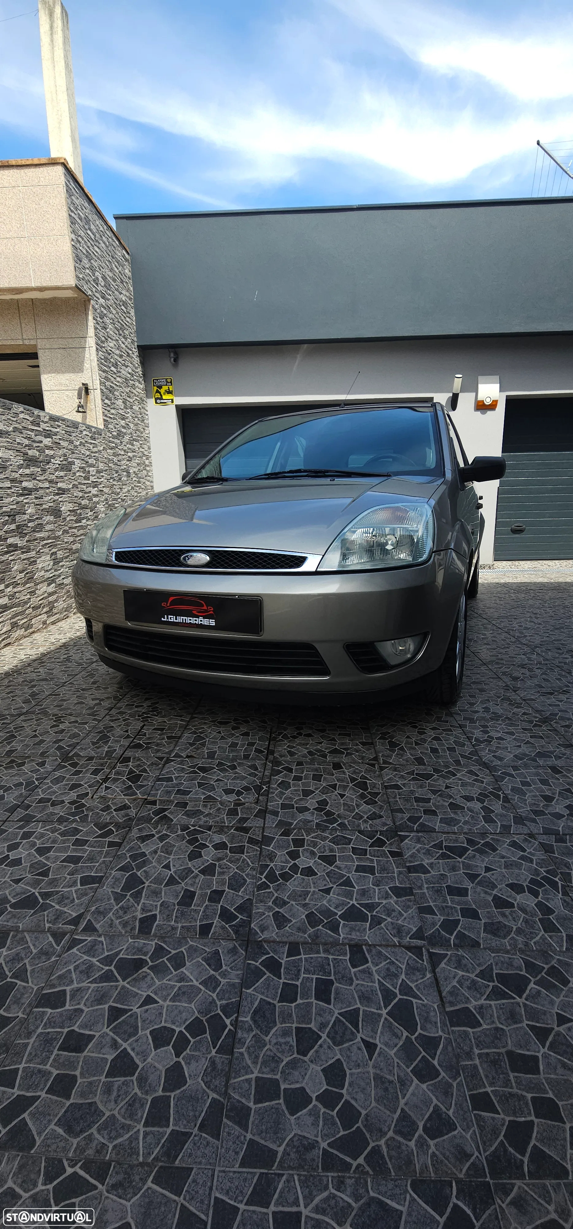 Ford Fiesta - 10