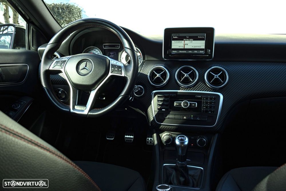 Mercedes-Benz A 180 CDI BE AMG Line - 11