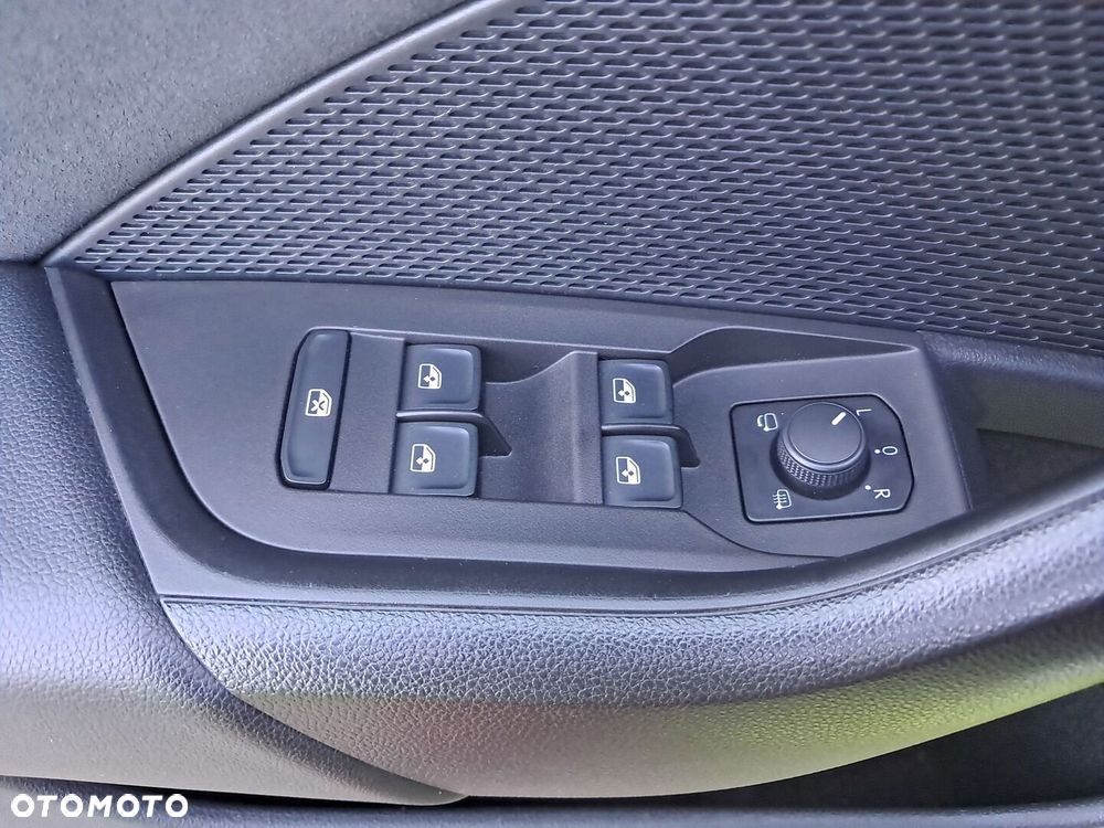 Skoda Octavia 2.0 TSI RS DSG - 26