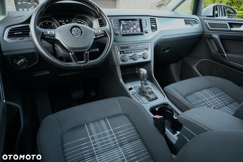 Volkswagen Golf Sportsvan 2.0 TDI BlueMotion Technology DSG Lounge - 18