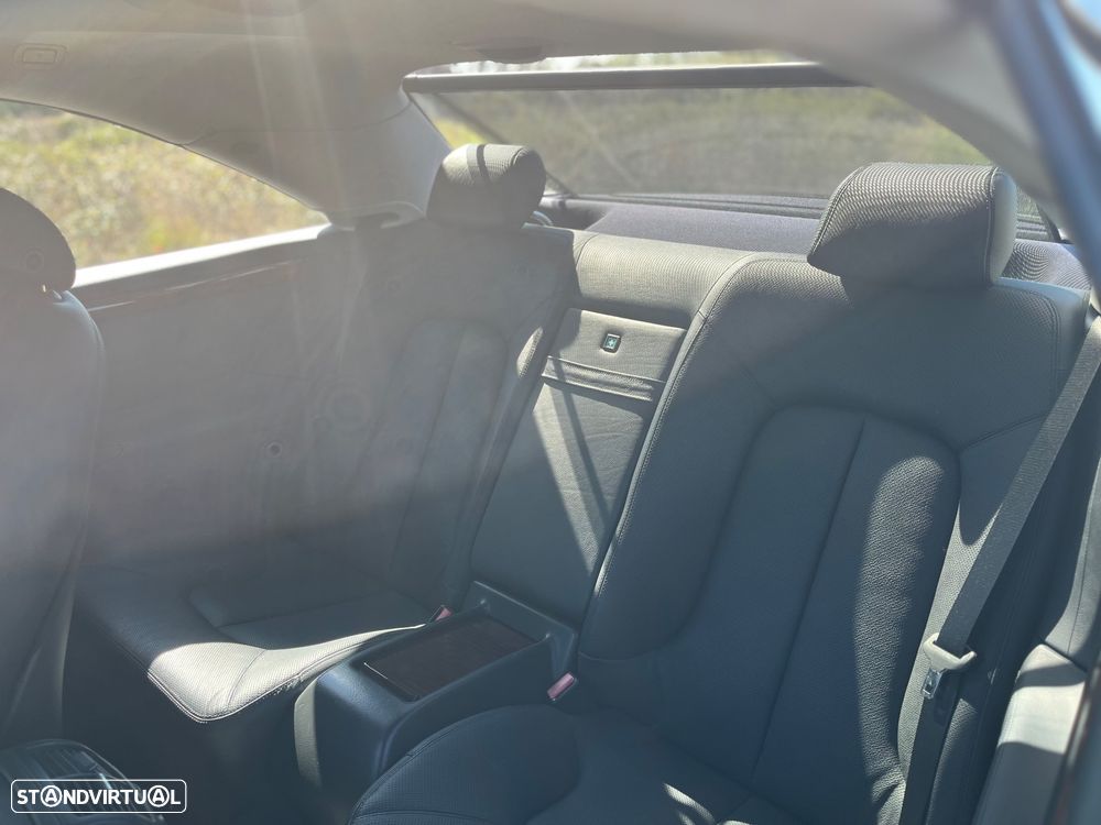 Mercedes-Benz CL 500 Coupé - 25