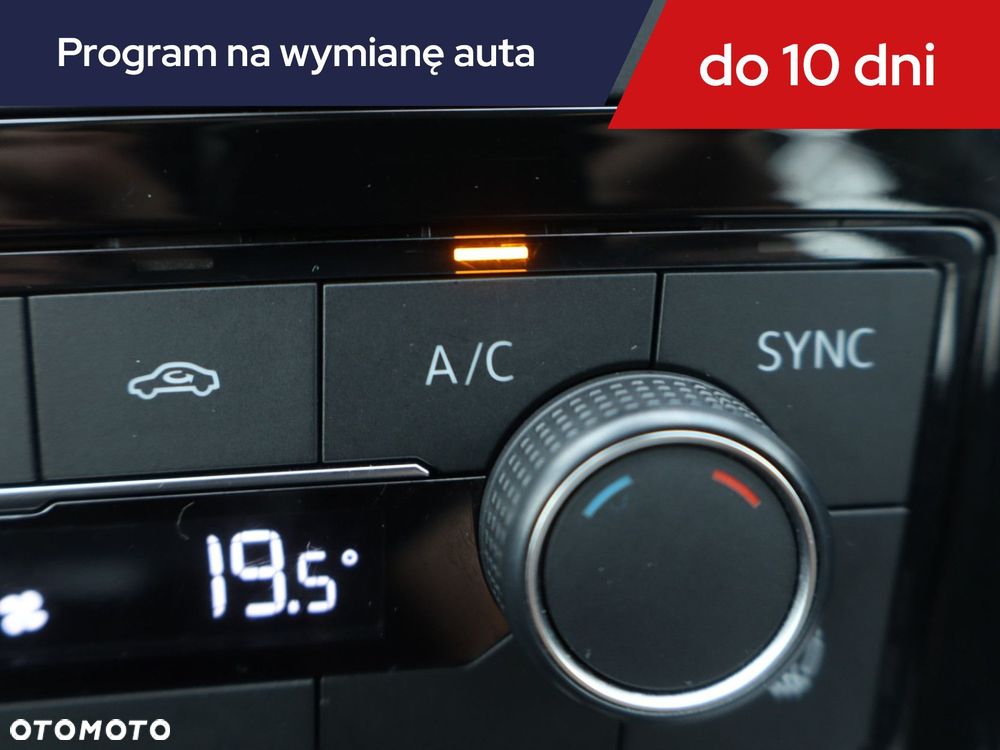 Volkswagen T-Cross - 14