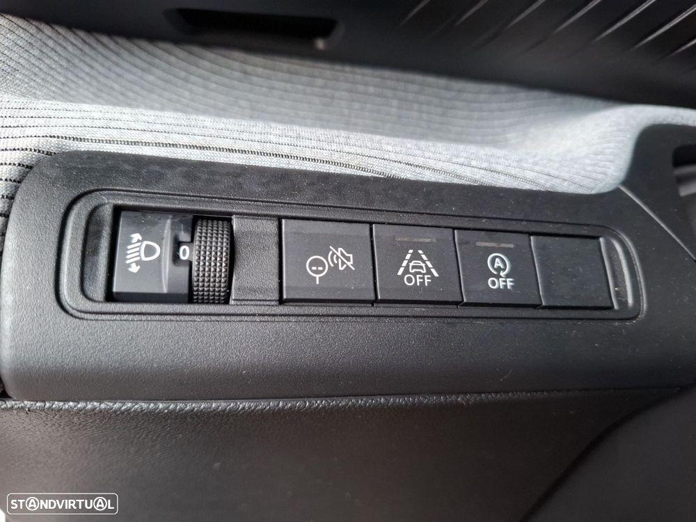 Citroën C3 1.2 Turbo Max — fotografia 26