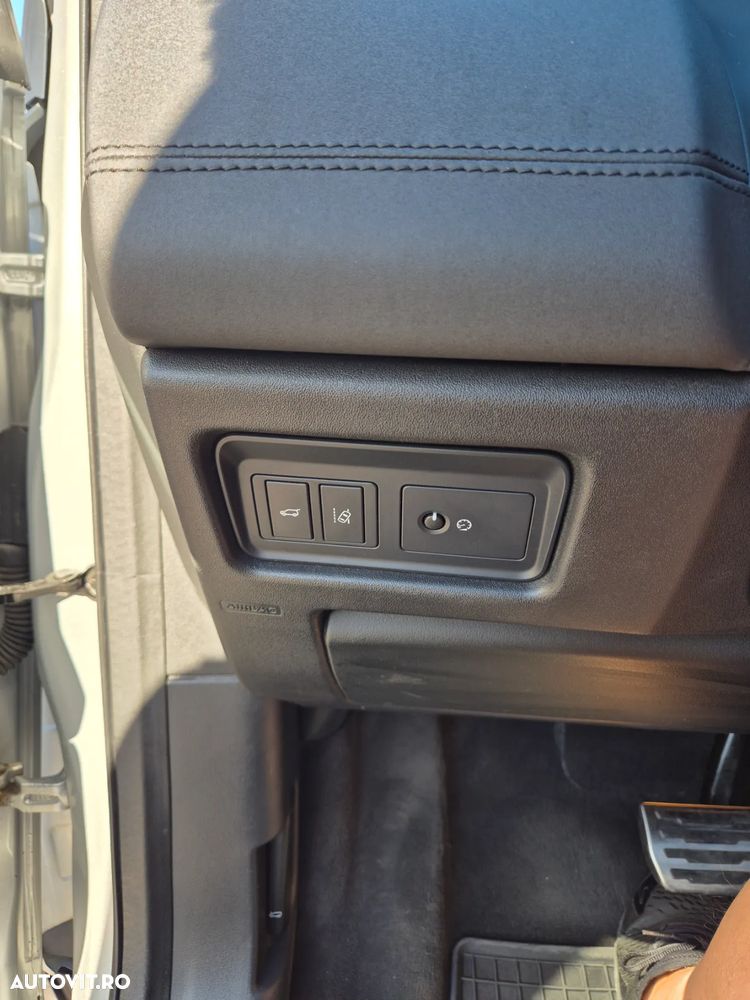 Land Rover Discovery Sport 2.0 l TD4 HSE Aut. - 14