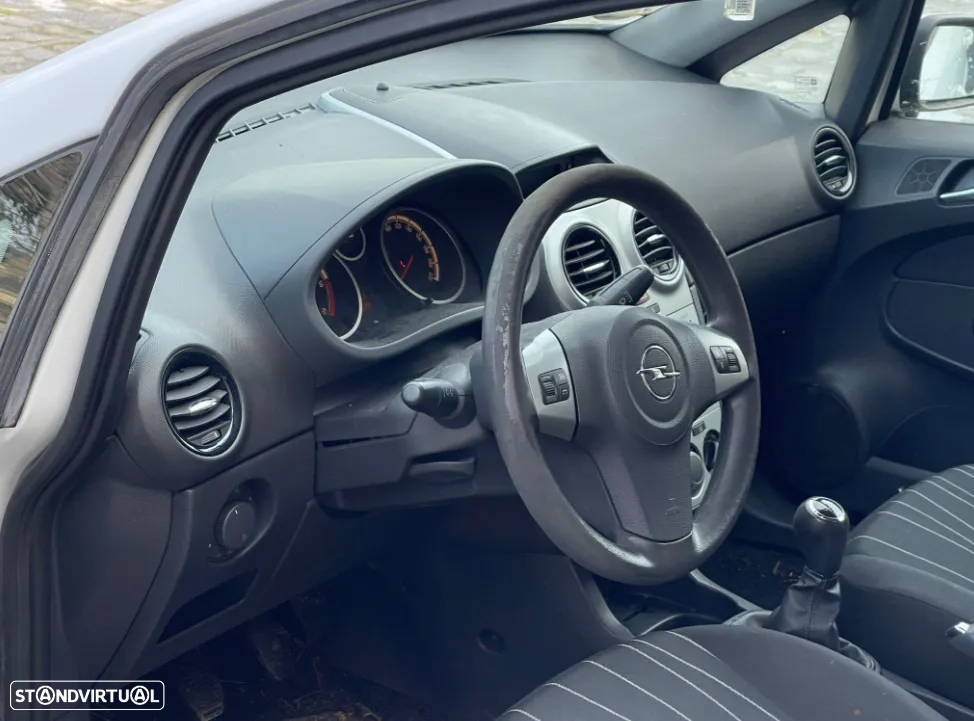 Opel Corsa D 1.3CDTI 2009 Para Peças - 7