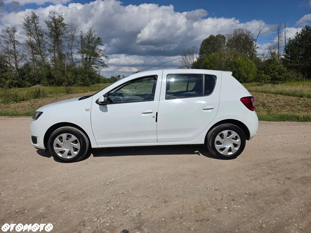 Dacia Sandero 1.2 16V Laureate EU6 - 13