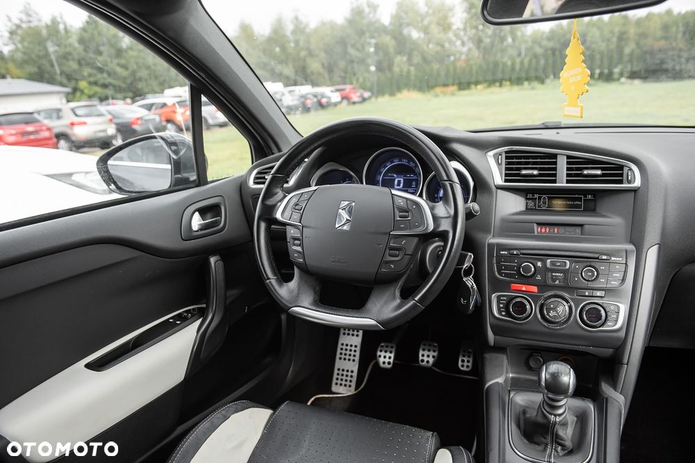 DS Automobiles DS 4 - 21