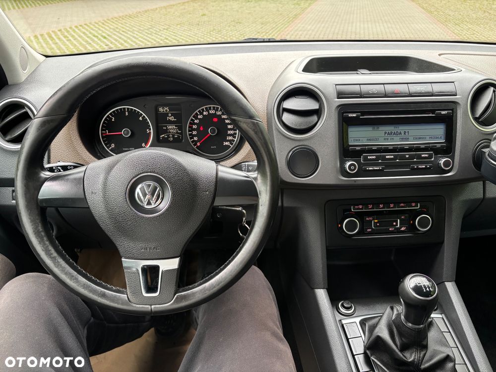Volkswagen Amarok - 22