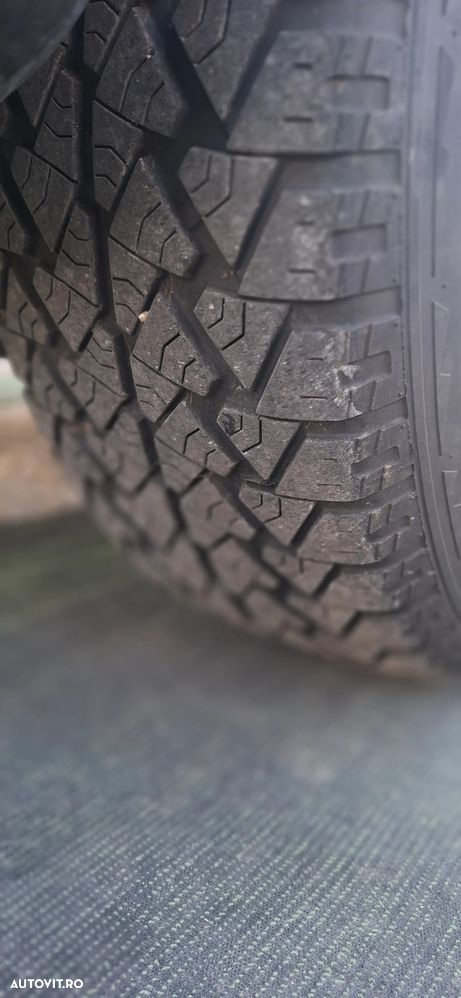 Suzuki Grand Vitara XL-7 2.0 TD - 19