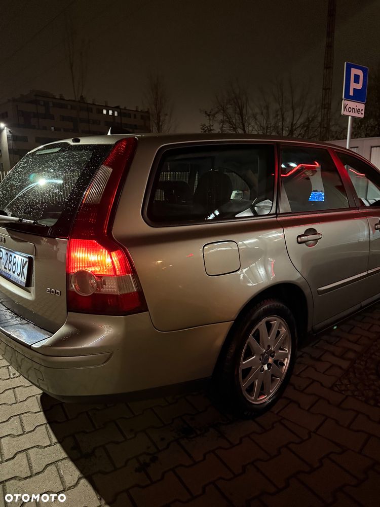 Volvo V50 2.0D Momentum - 8
