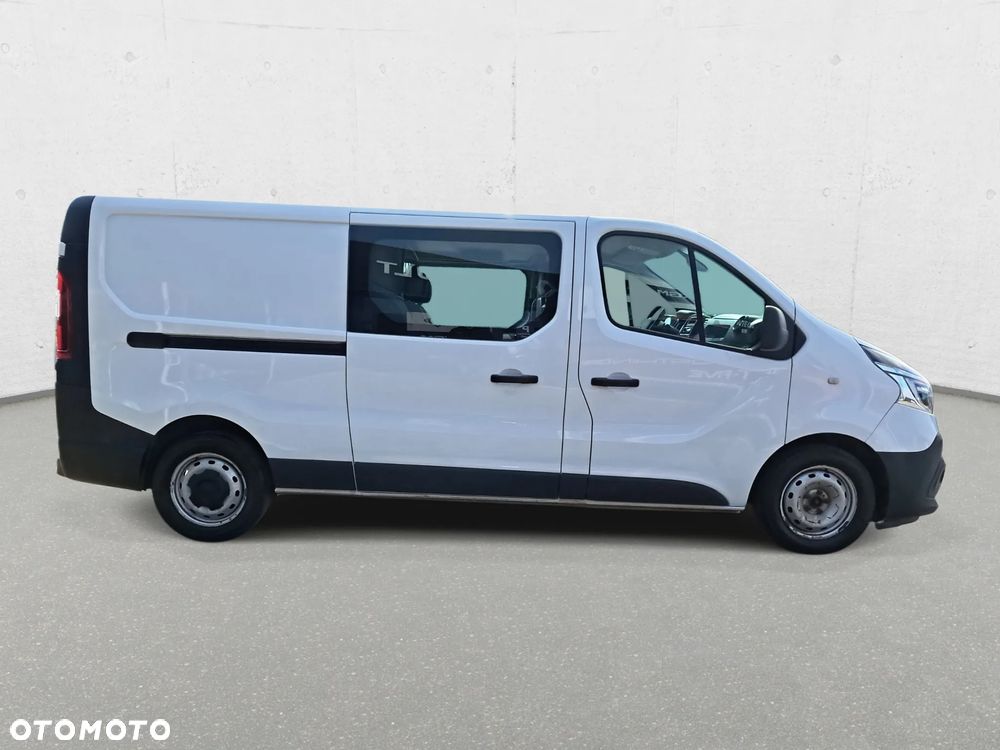 Renault Trafic Brygadowy 6 osób - 2