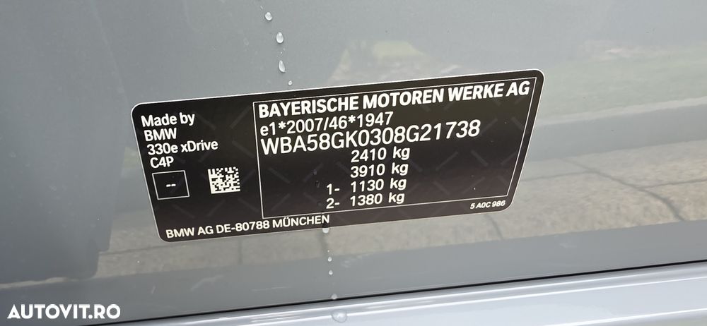 BMW Seria 3 330e xDrive Aut. M Sport - 11
