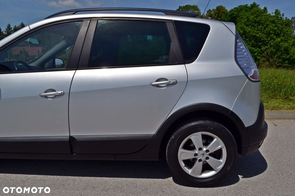 Renault Scenic - 11