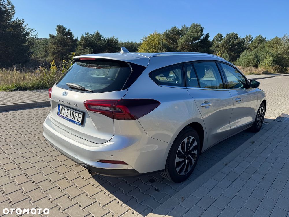 Ford Focus 1.0 EcoBoost Titanium - 3