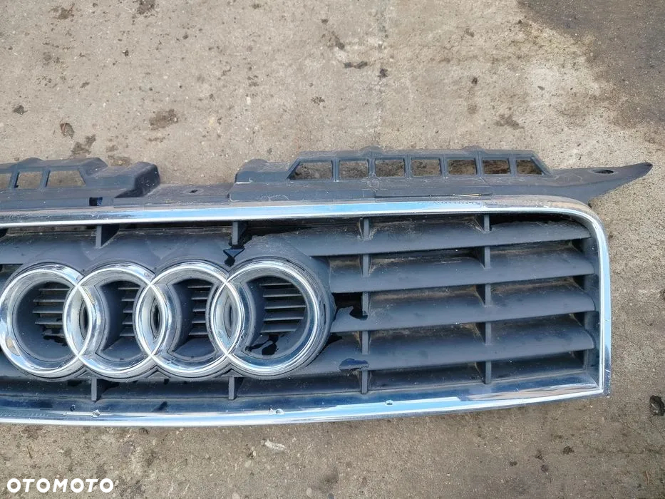 Grill audi a3 8p mały - 2