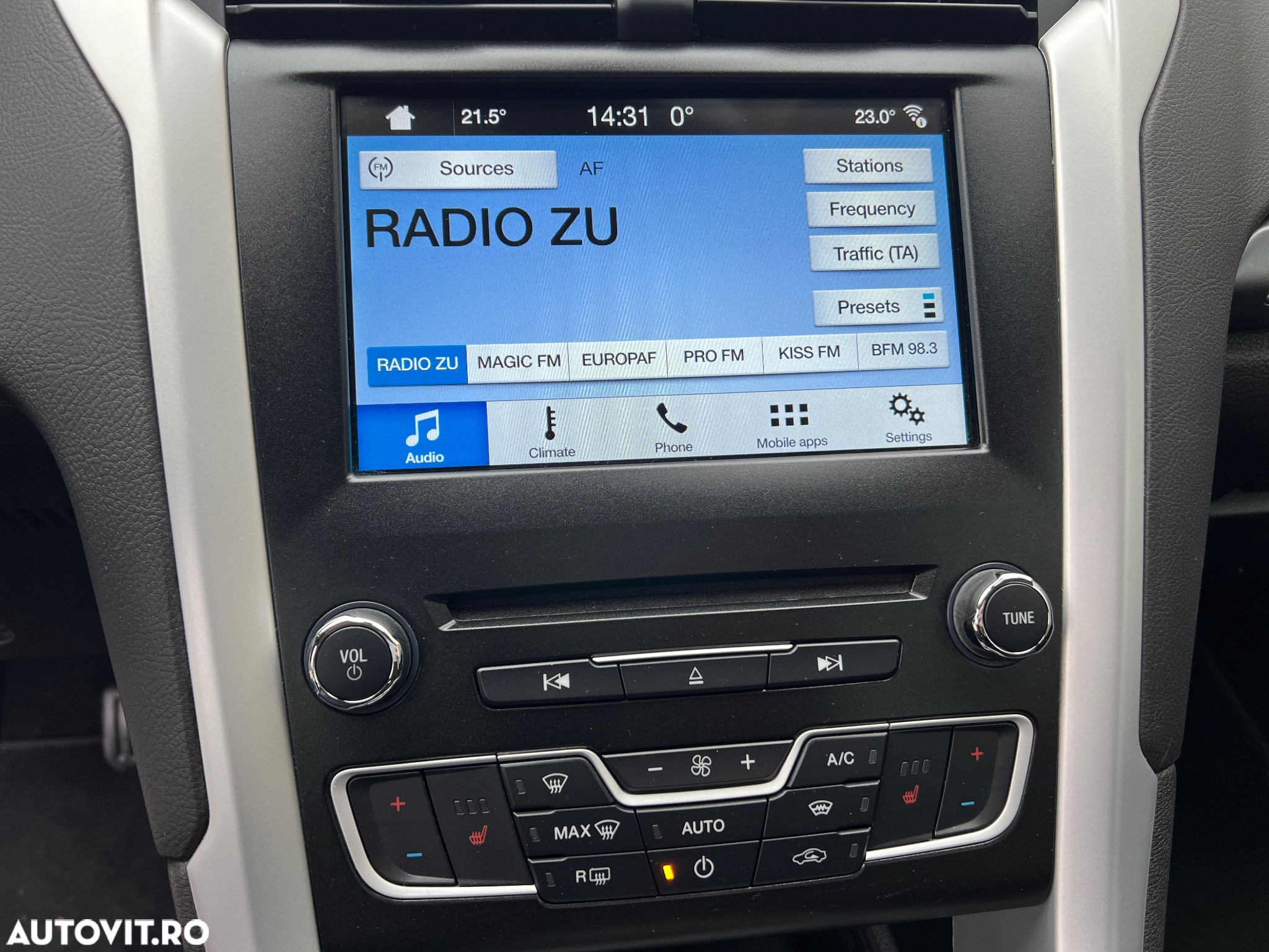 Ford Mondeo 2.0 TDCi Trend - 21