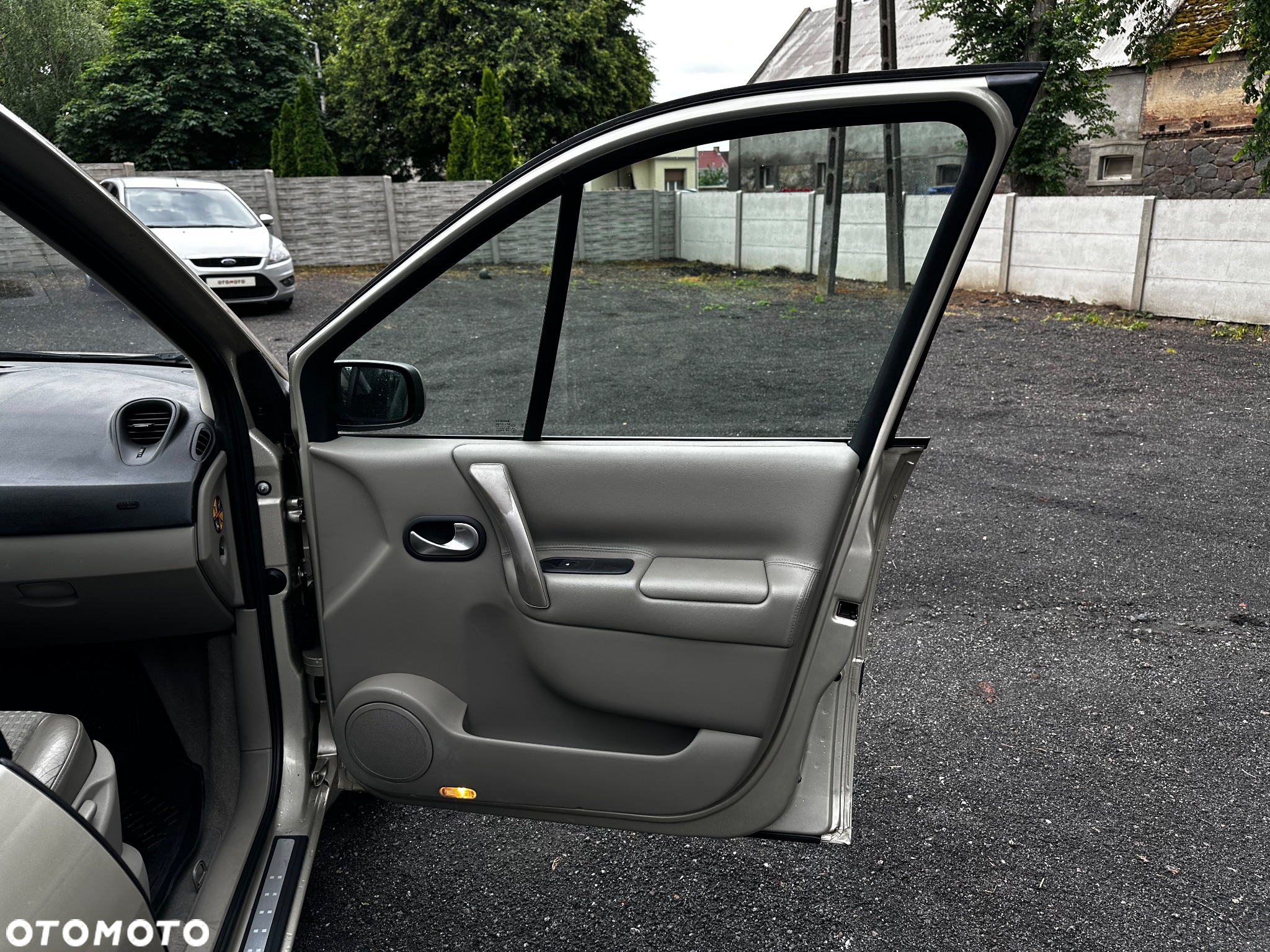 Renault Scenic 2.0 16V Luxe Dynamique - 22