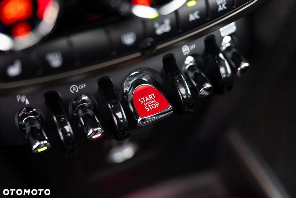 MINI John Cooper Works - 39