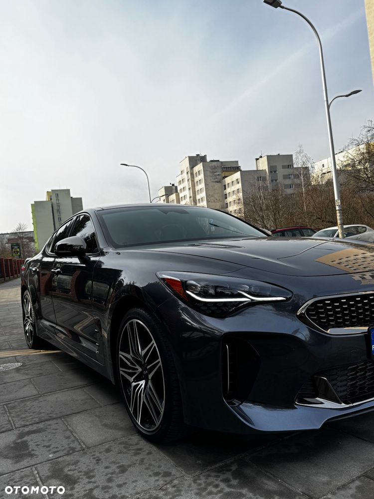 Kia Stinger - 6