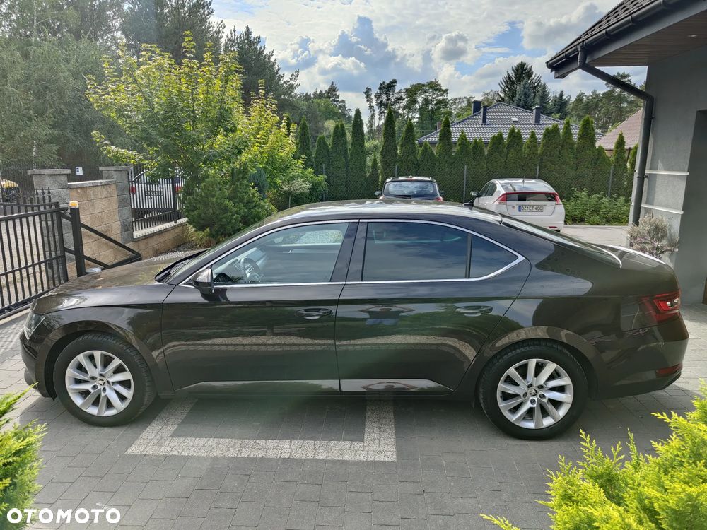 Skoda Superb 1.8 TSI DSG Style - 26