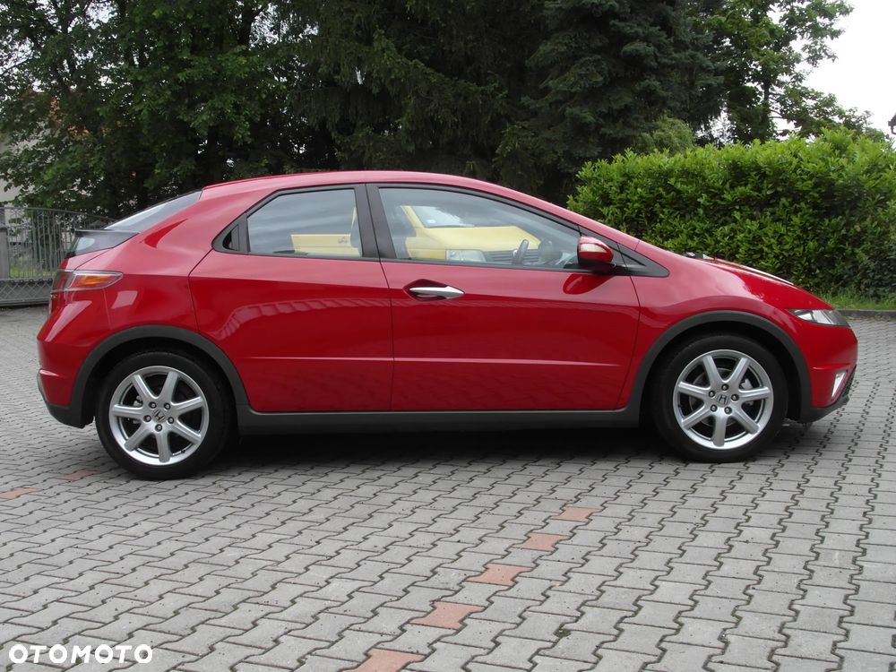 Honda Civic 1.8i-VTEC Sport - 11