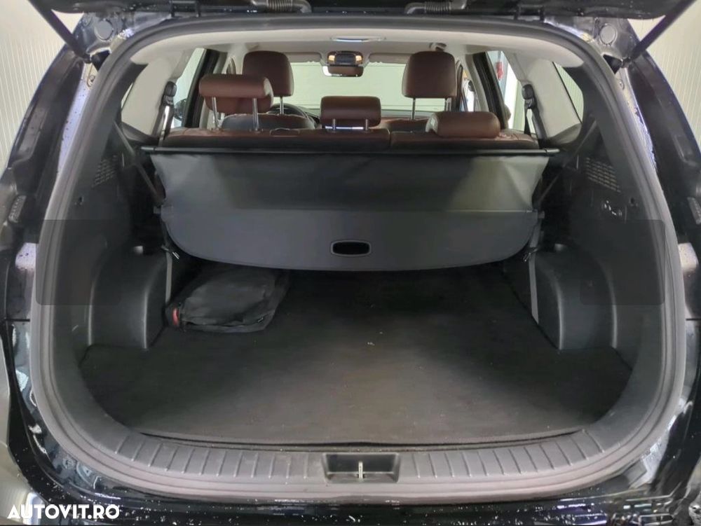Hyundai Santa Fe - 12