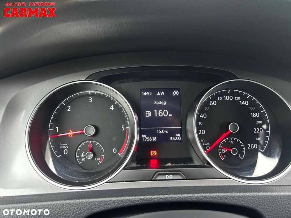 Volkswagen Golf - 16