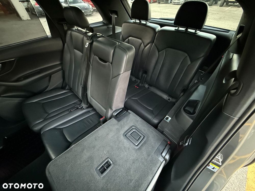 Audi Q7 - 14