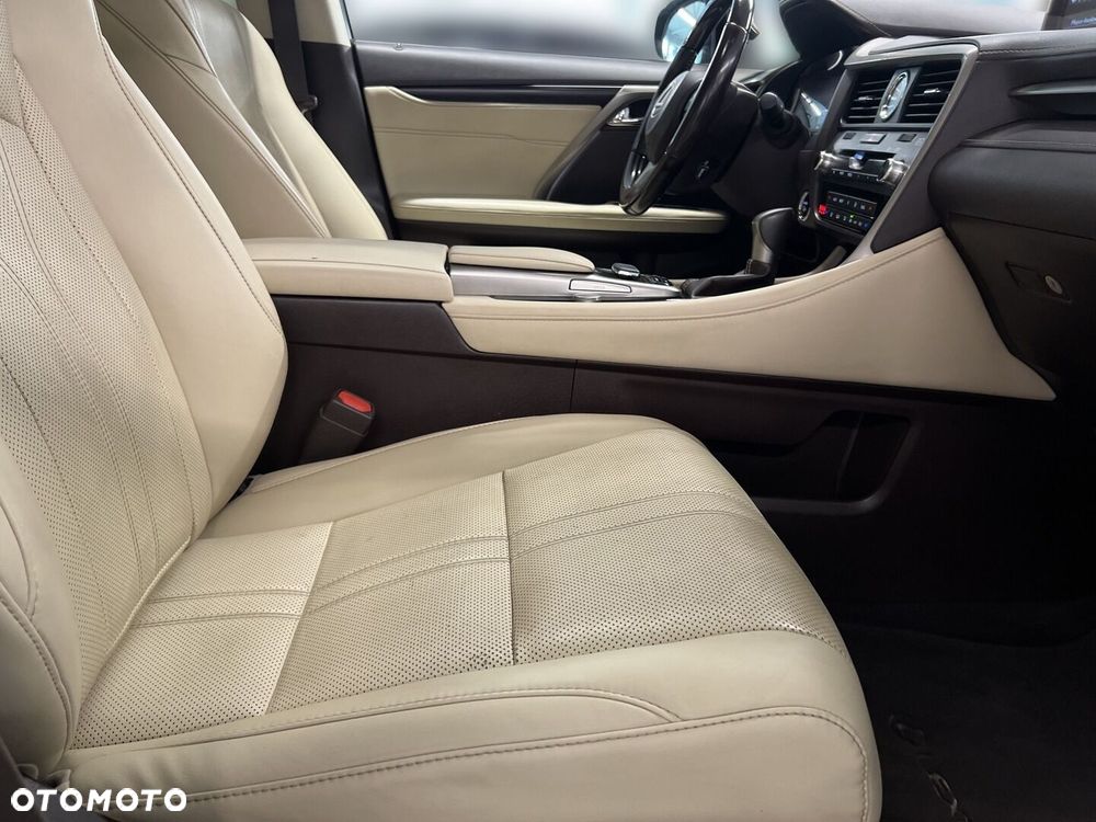 Lexus RX 450h Prestige - 16