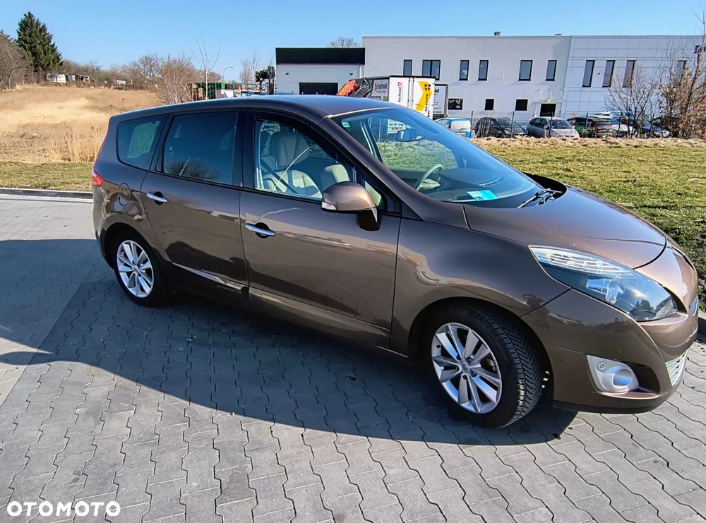 Renault Grand Scenic TCe 130 Bose Edition - 21