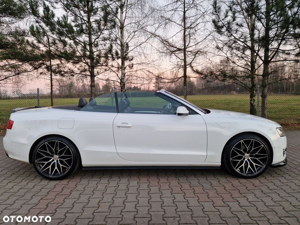 Audi A5 Cabrio - 12