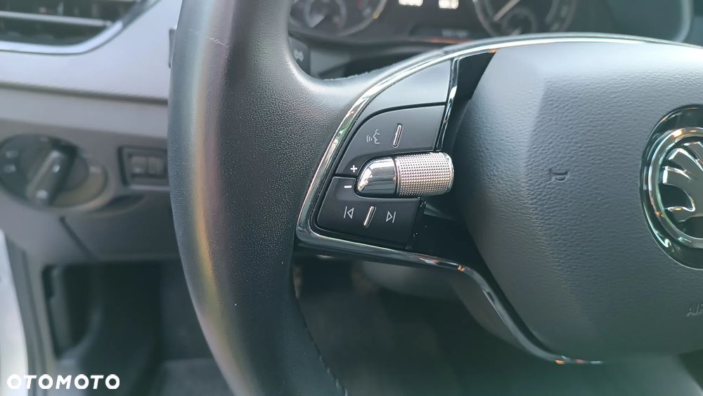 Skoda Scala 1.0 TSI Ambition - 17