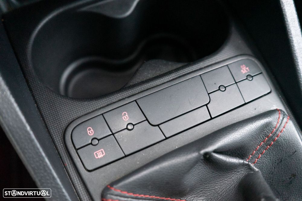 SEAT Ibiza SC 1.2 TSi FR - 30