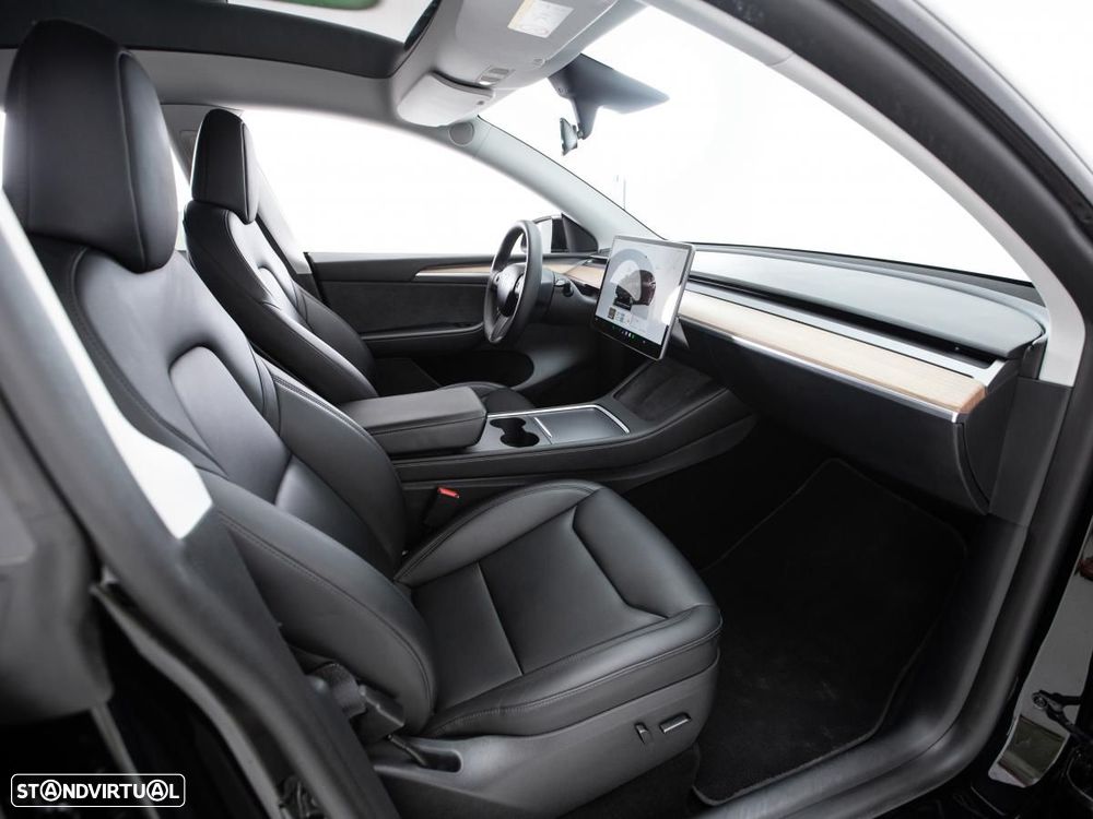 Tesla Model Y Long Range Tração Integral - 11