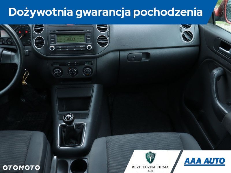 Volkswagen Golf Plus - 10
