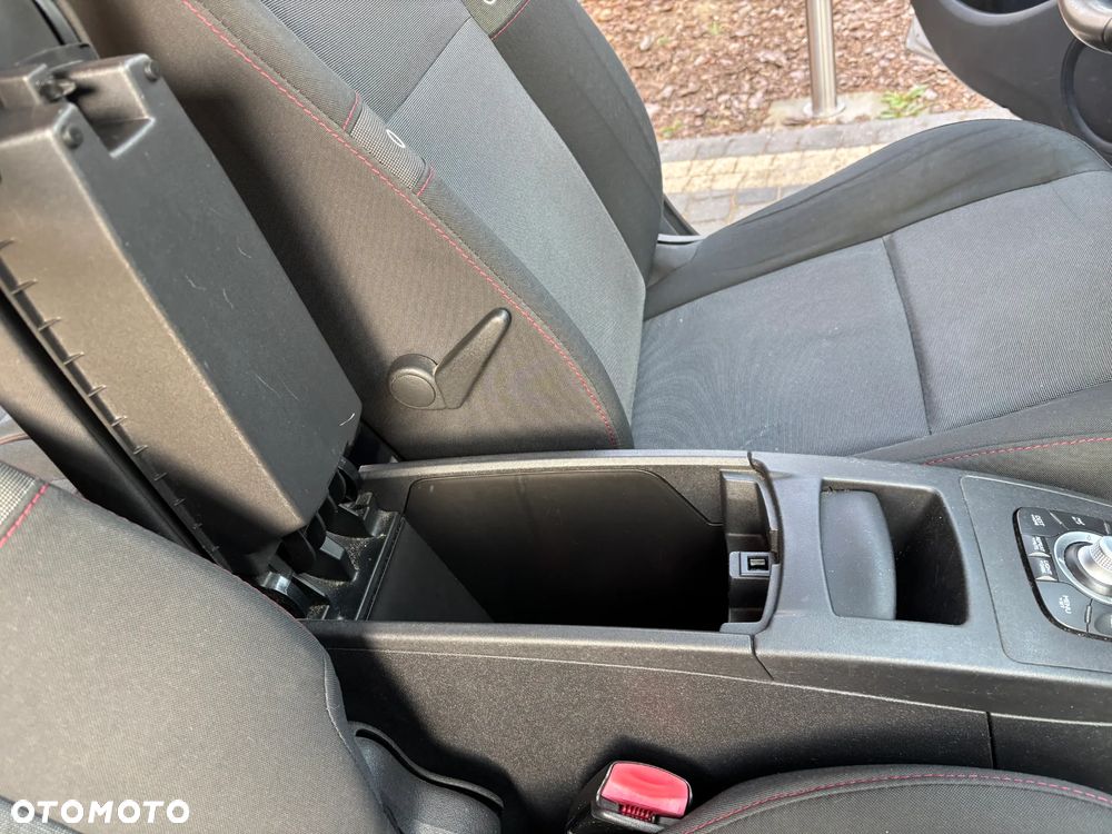 Renault Scenic 1.4 16V TCE TomTom Edition - 22