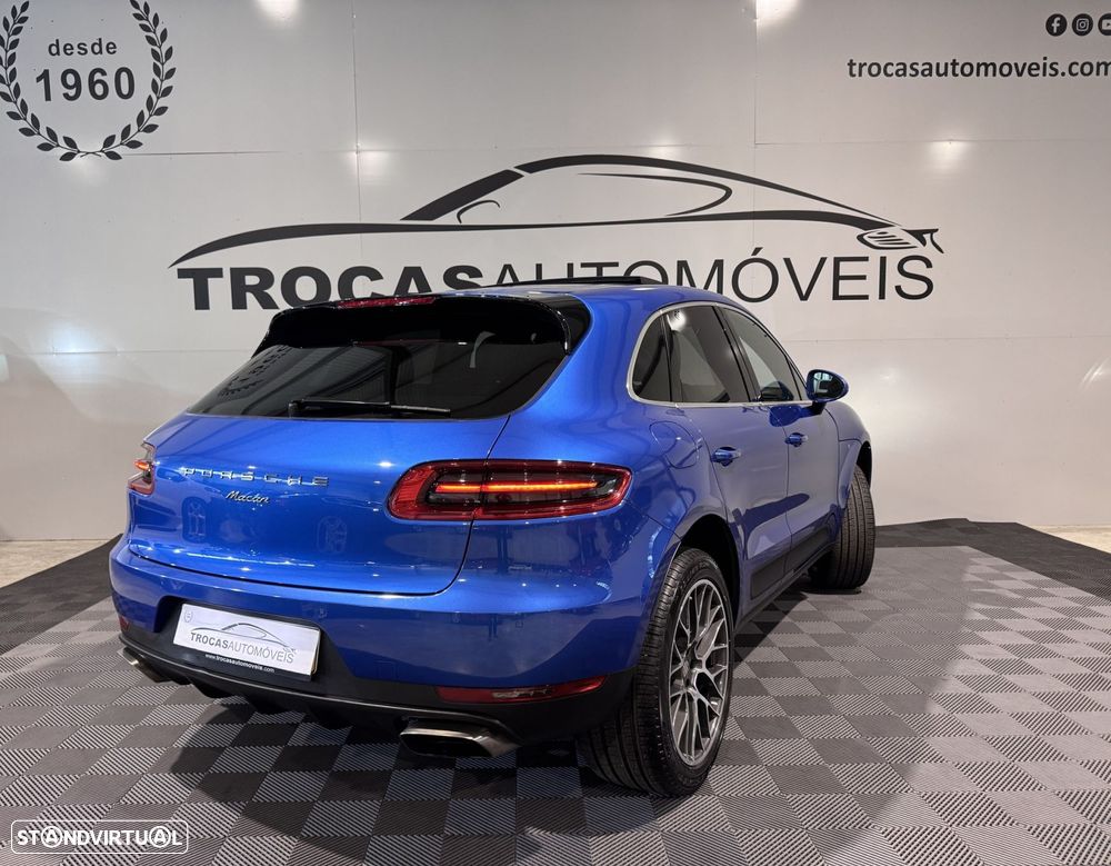 Porsche Macan - 60
