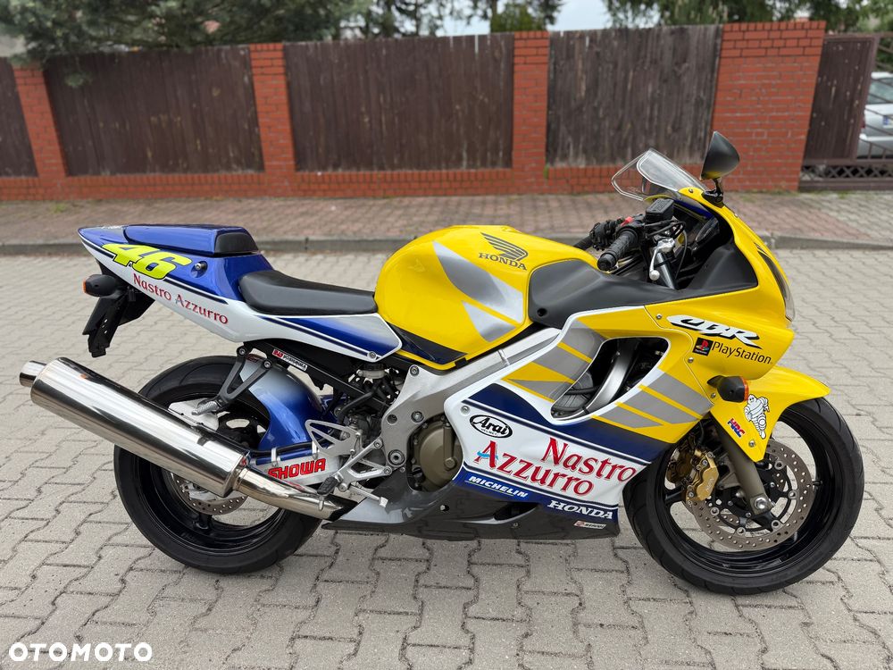 Honda CBR - 7