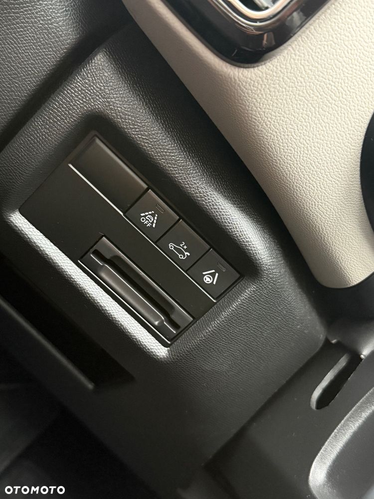 Citroën C5 Aircross 1.6 PureTech Shine EAT8 - 17