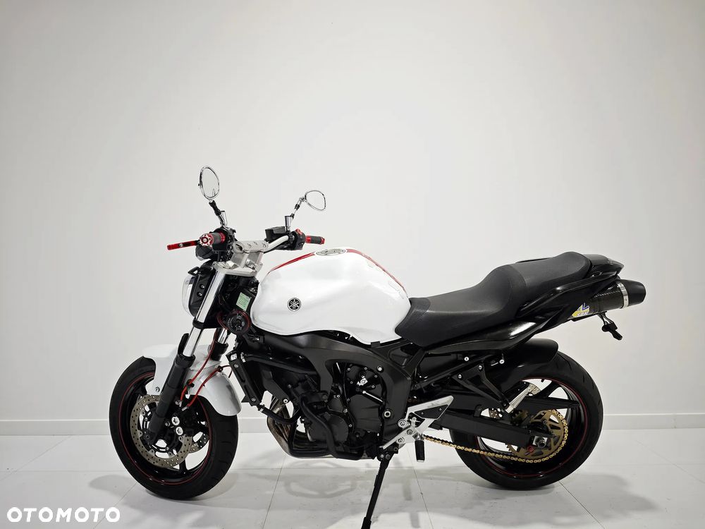 Yamaha FZ - 4