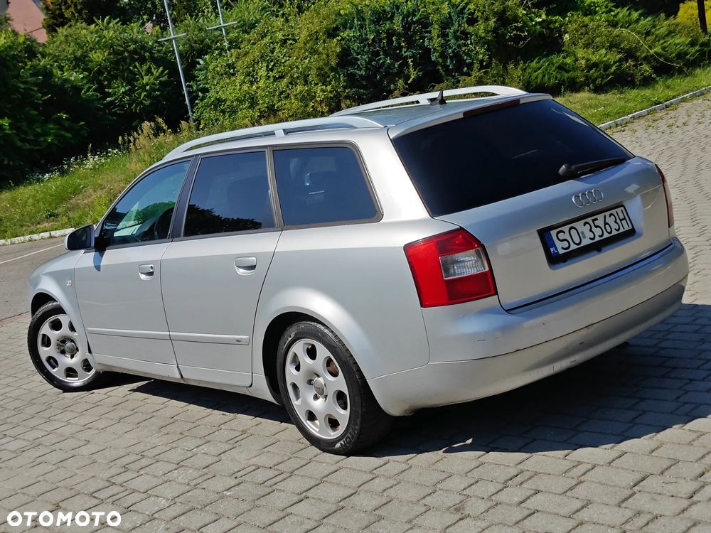 Audi A4 Limousine 2.5 TDI Quattro Tiptronic - 2