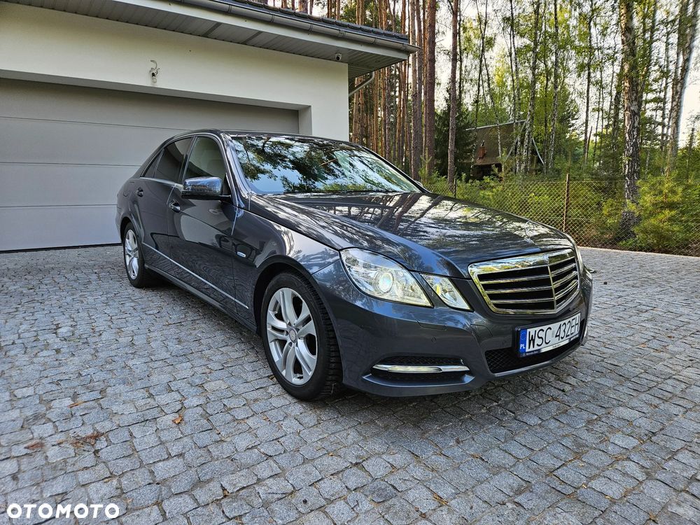 Mercedes-Benz Klasa E 200 CGI BlueEff Avantgarde - 2