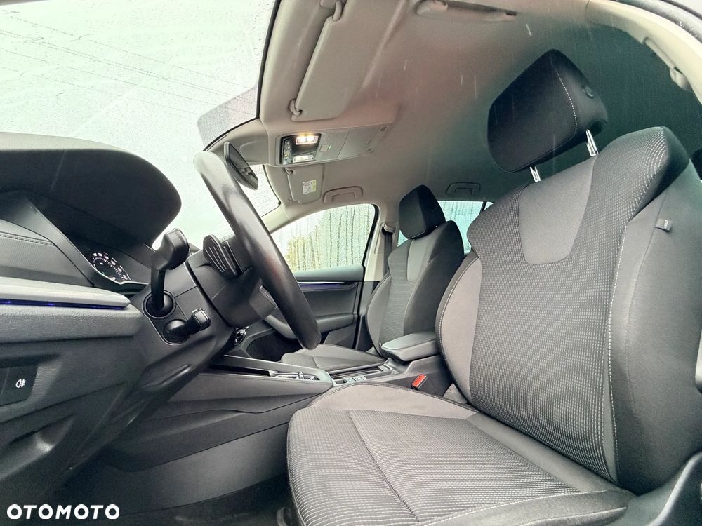 Skoda Octavia 2.0 TDI Ambition DSG - 15