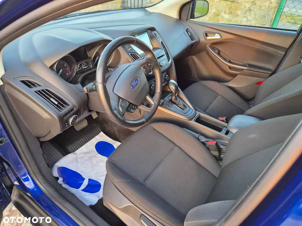 Ford Focus - 12