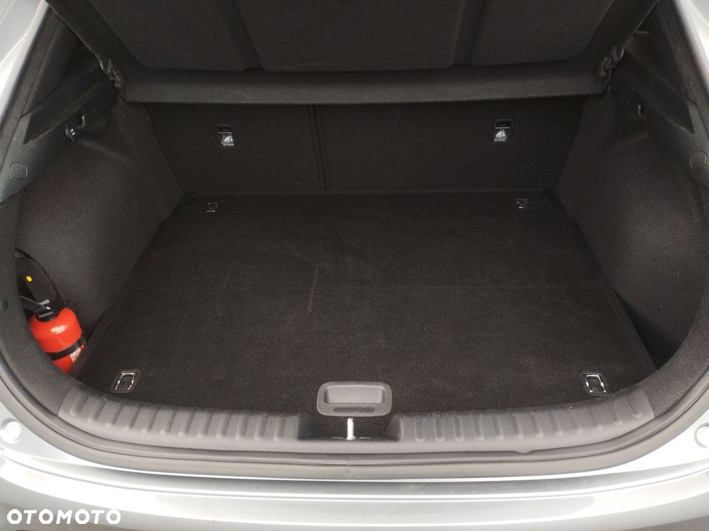 Kia XCeed 1.5 T-GDI M DCT - 17